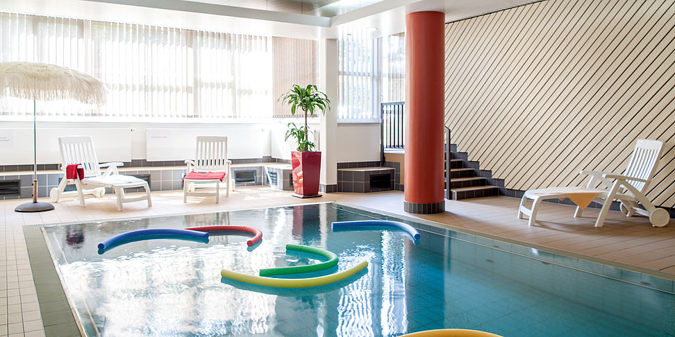 Schwimmbad der Seniorenresidenz Fuerth auch in der ambulanten Pflege