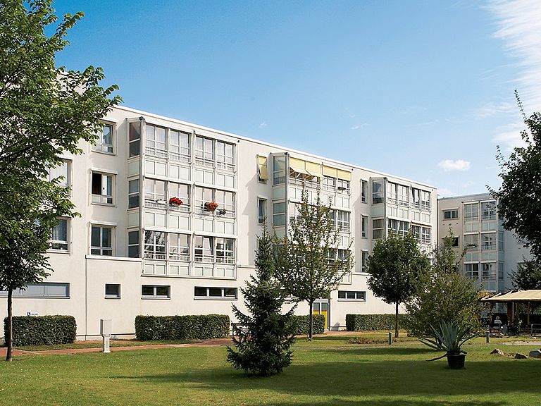 Das Pflegeheim Berlin, Landsberger Tor in der Frontalansicht