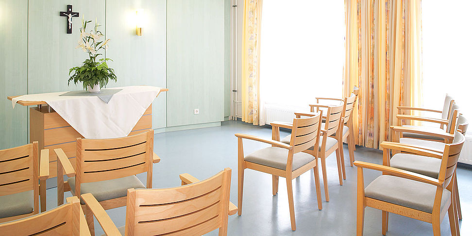 Das Pflegeheim Meerane - Haus Ost - verfügt über einen eigenen Andachtsraum.