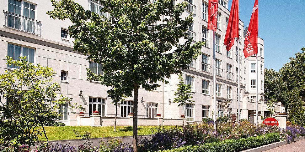 Herrschaftliches Ambiente in Frankfurt - im Seniorenheim der Extraklasse