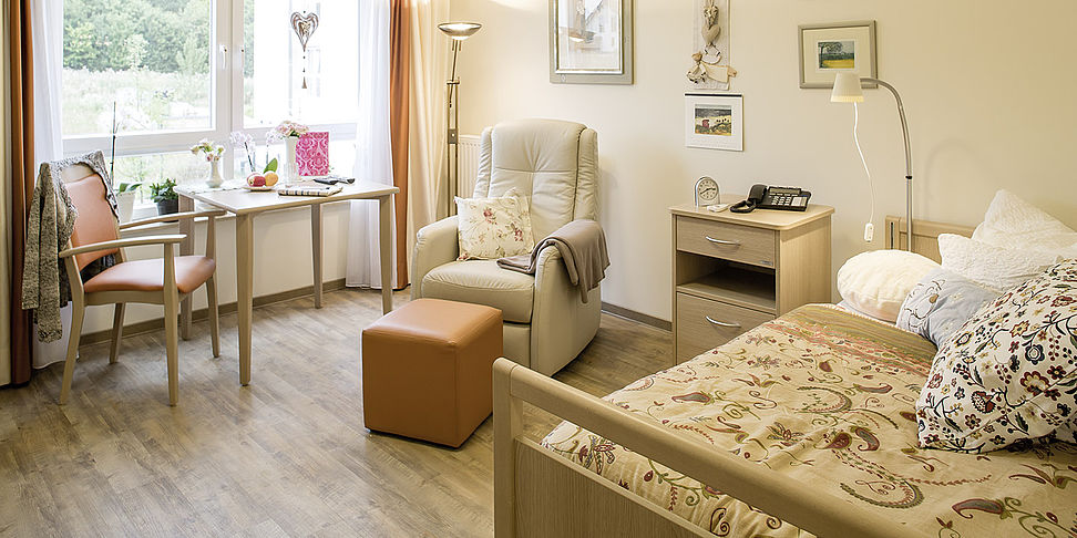 Pflegeheim Mücke - Ihr schönes Zimmer im neuen Zuhause