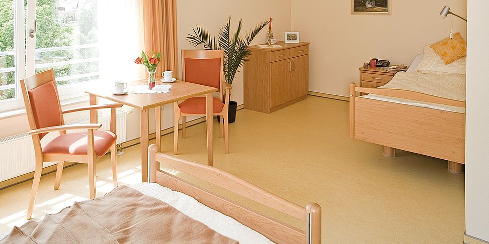 Pflegeheim Kaiserslautern - Ihr schönes Zimmer im neuen Zuhause
