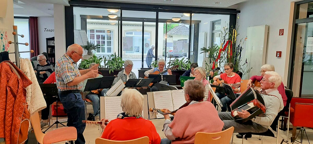 Mandolinenorchester zu Besuch