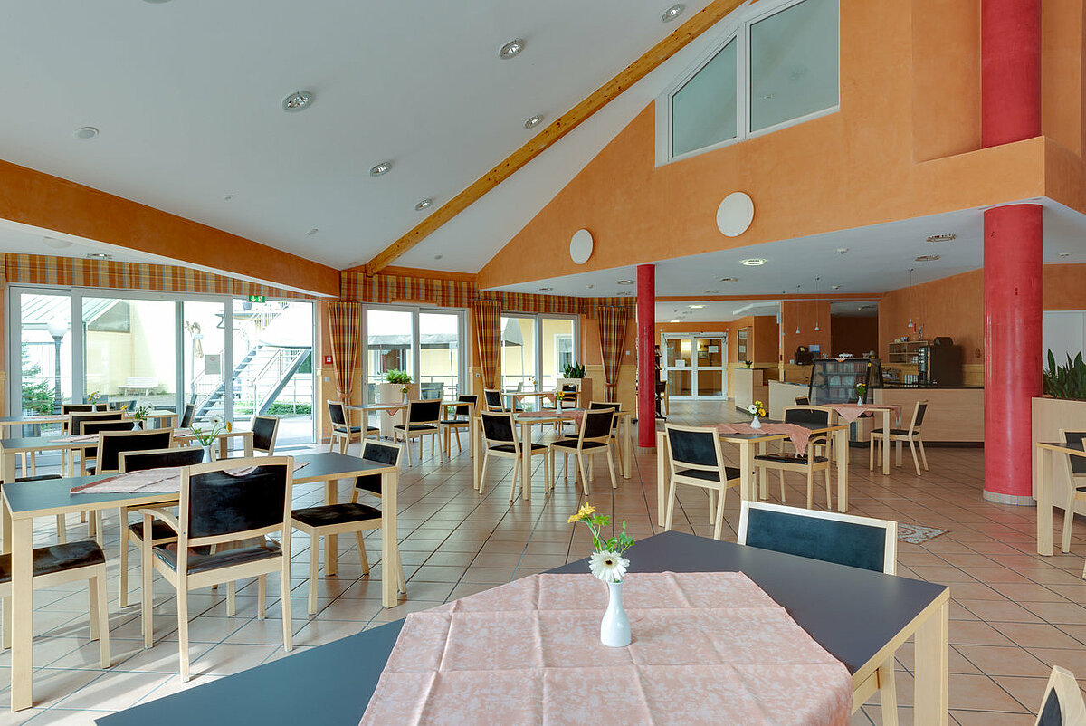 Speisesaal im Seniorenheim "Maria Hilf" in Bedburg