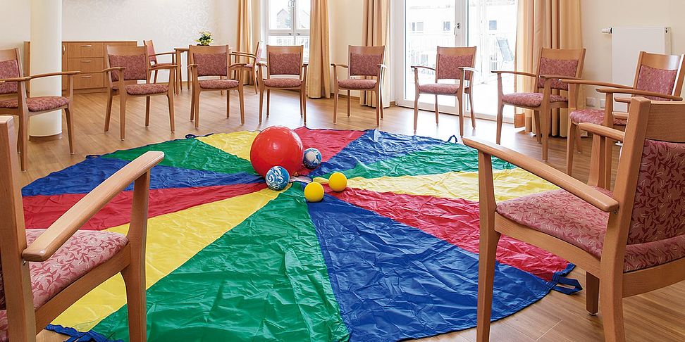 Aktiv im Therapieraum des Pflegeheims Otzberg