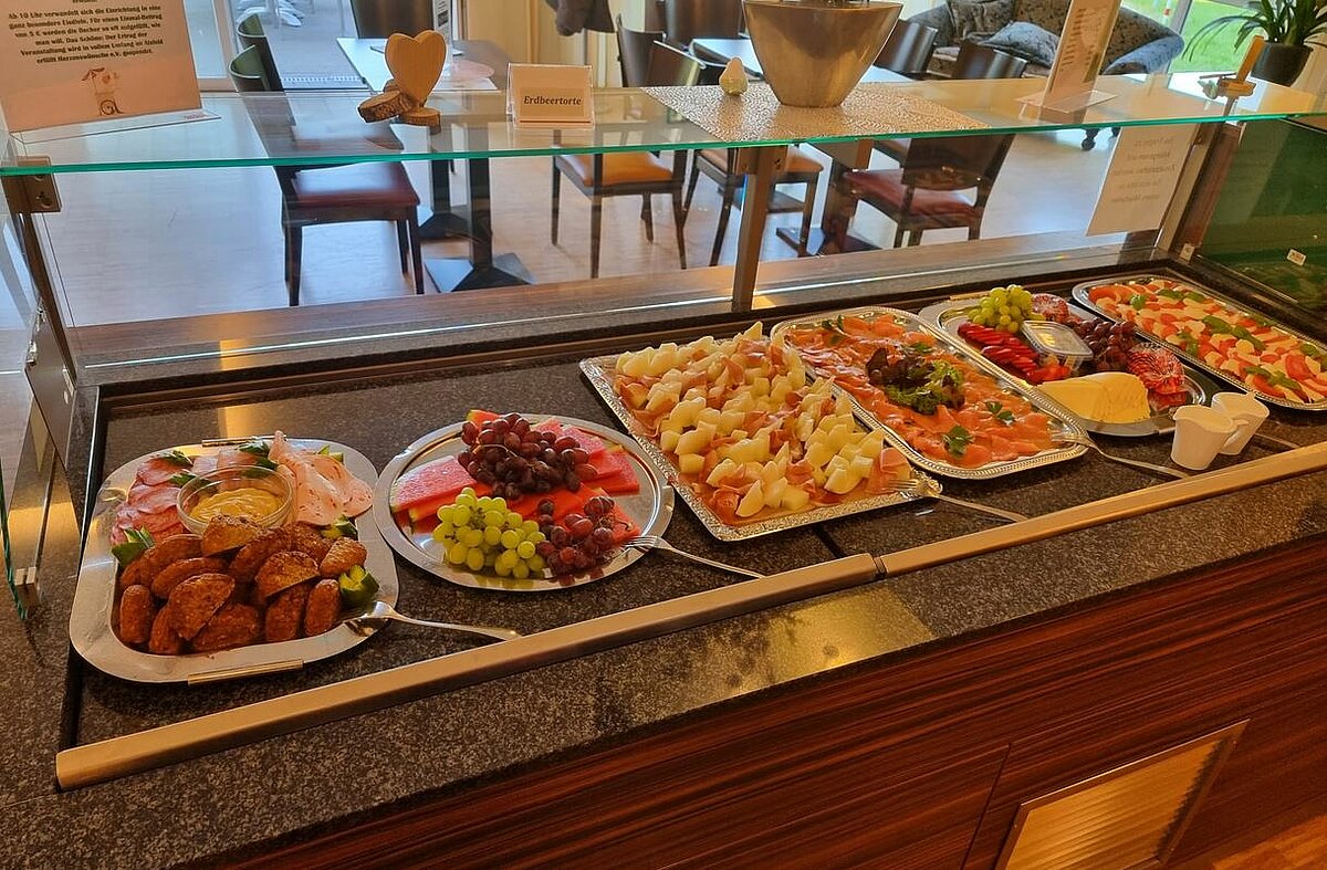 Mitarbeiterfrühstück 
