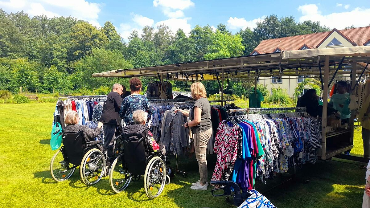 Mobiles Shoppen im Garten 