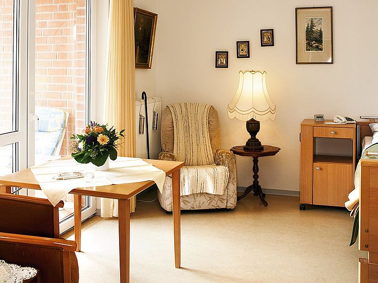 Pflegeheim Celle - Ihr schoenes Zimmer im neuen Zuhause