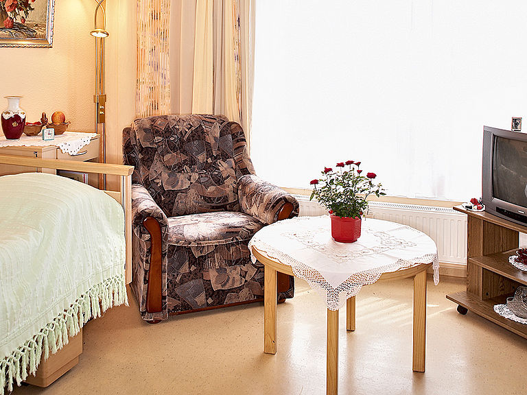 Pflegeheim Meerane - Ihr schönes Zimmer im neuen Zuhause
