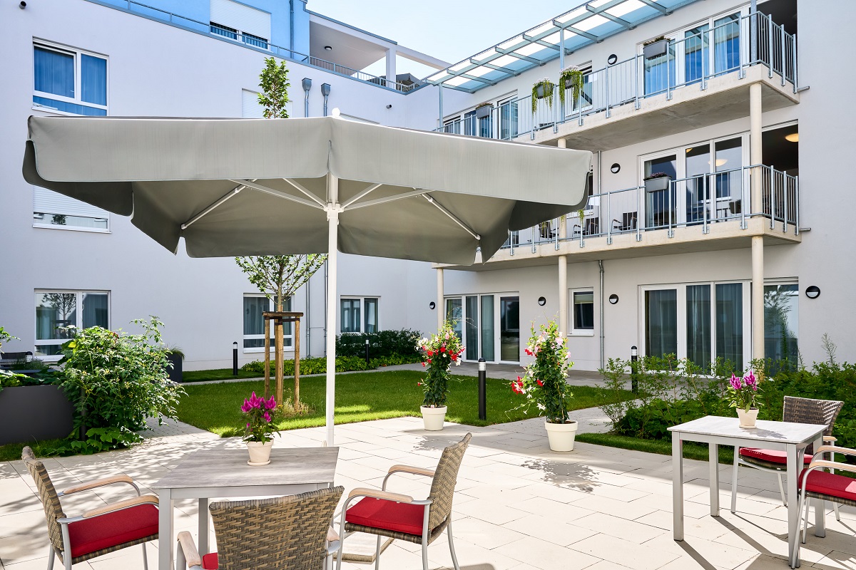 Terrasse des Seniorenheims in Düsseldorf